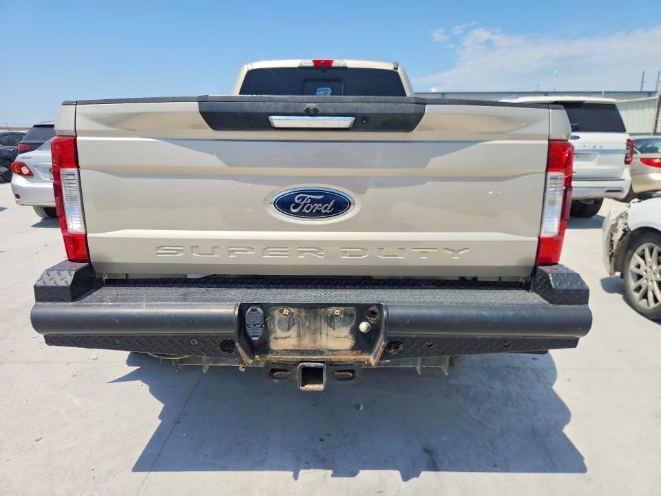 2017 Ford F350 მანქანა იყიდება აუქციონზე, vin: 1FT8W3DT6HEF45528, აუქციონის ნომერი: 62829376