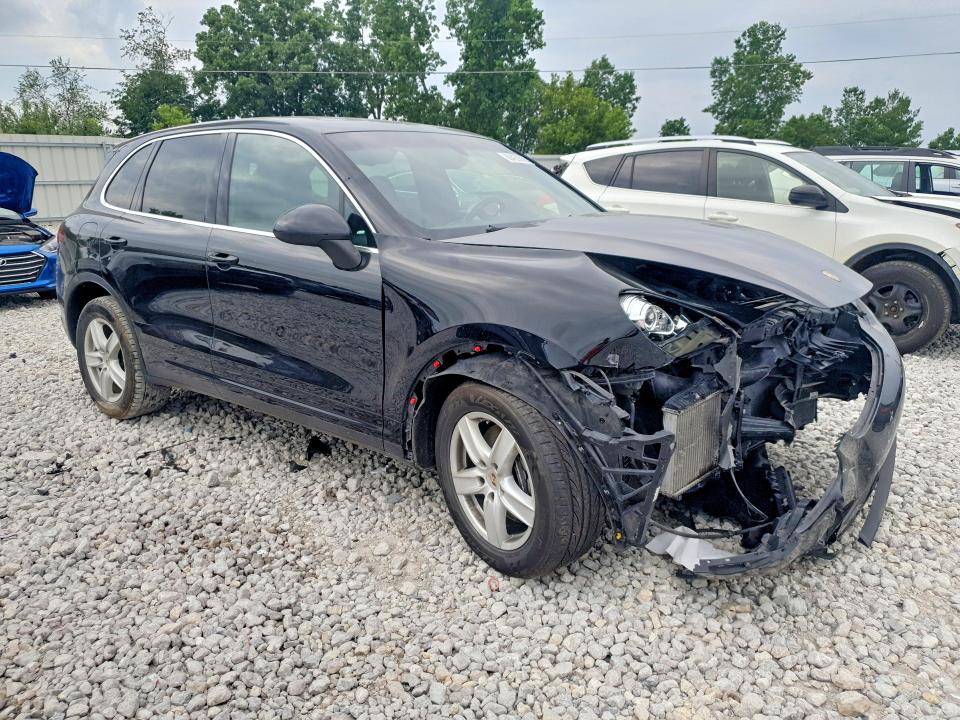 60429636 :رقم المزاد ، WP1AF2A27DLA21834 vin ، 2013 Porsche Cayenne مزاد بيع