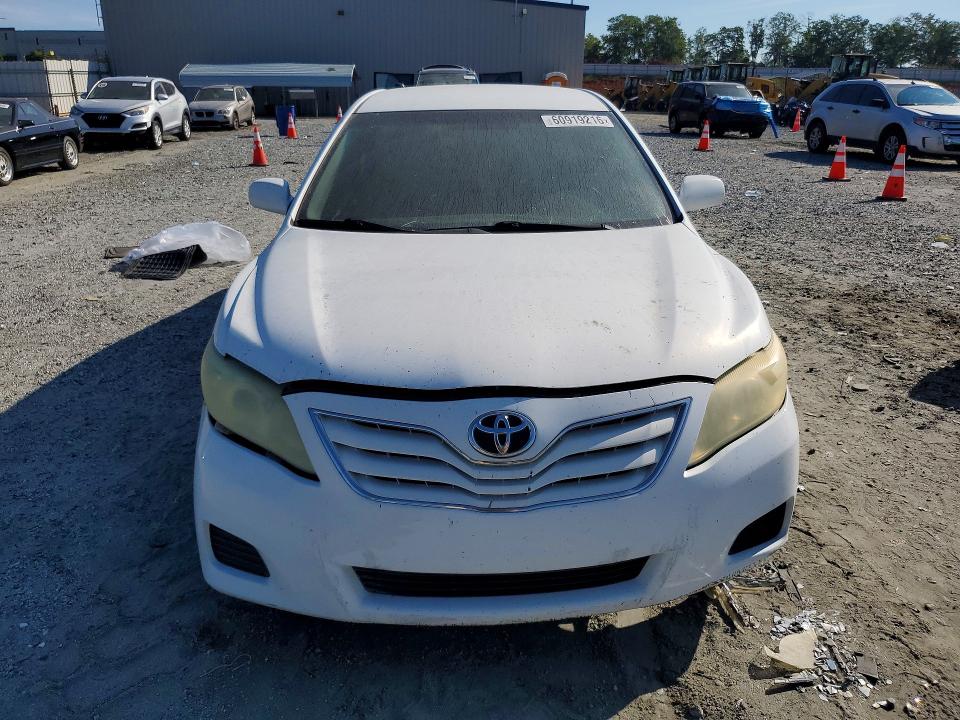 60919216 :رقم المزاد ، 4T1BF3EK9AU560379 vin ، 2010 Toyota Camry مزاد بيع