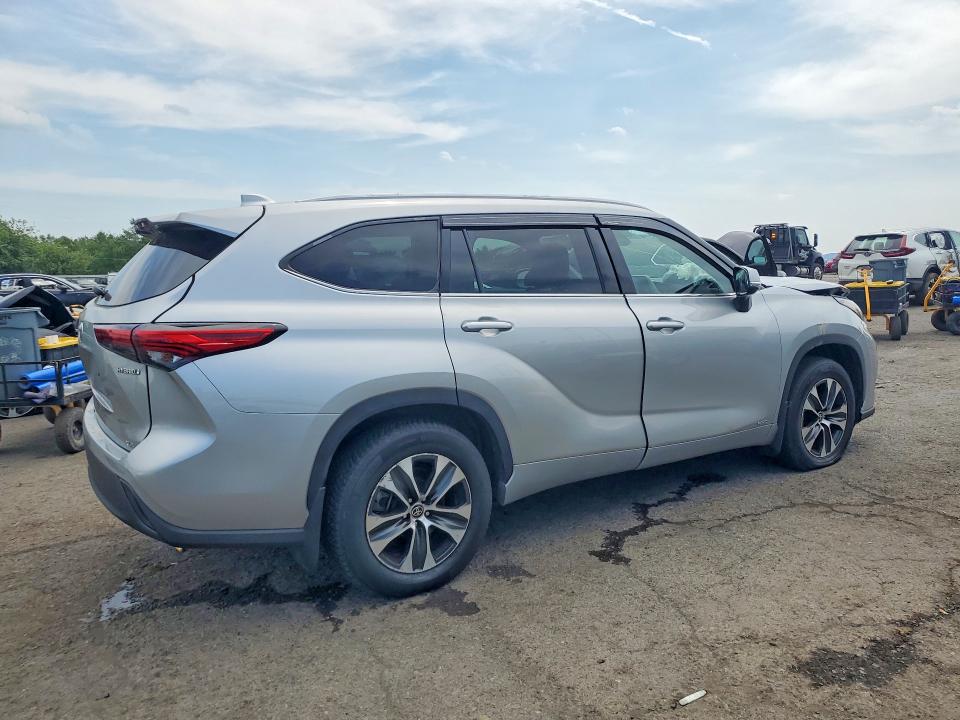 Aukcja sprzedaży 2022 Toyota Highlander Hybrid, vin: 5TDGBRCH5NS538843, numer aukcji: 61206726