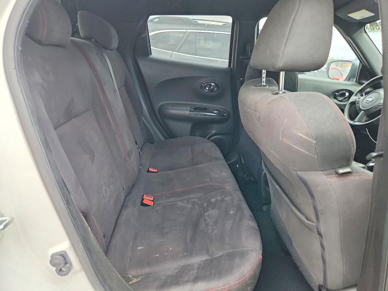 60961286 :رقم المزاد ، JN8AF5MV5FT559996 vin ، 2015 Nissan Juke مزاد بيع