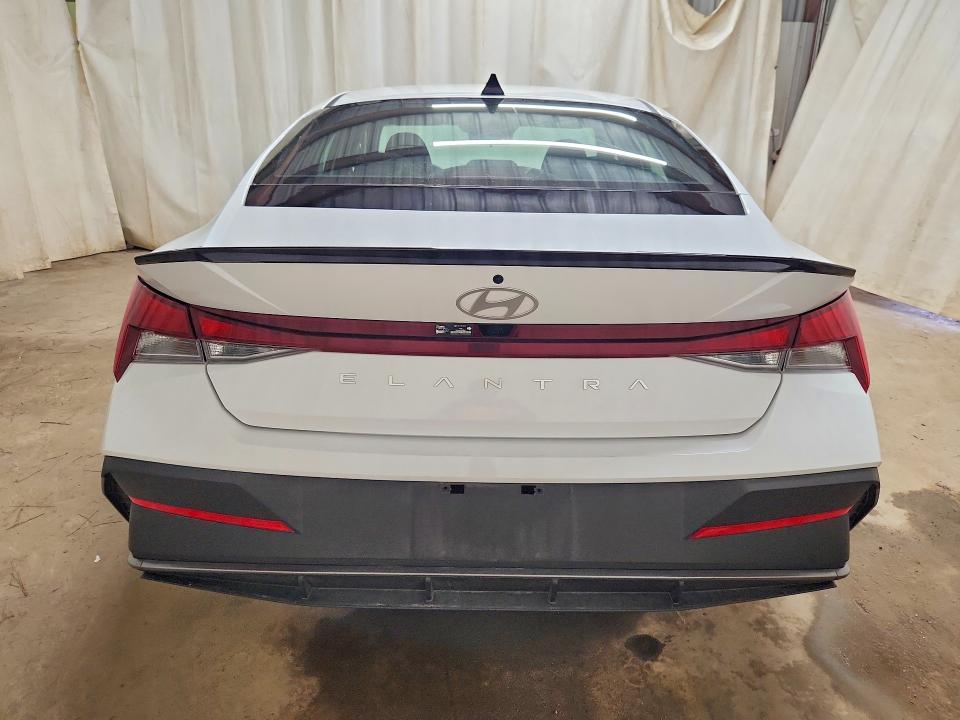 Продажа на аукционе авто 2026 Hyundai Elantra, vin: KMHLM4DG8TU123344, номер лота: 63198116