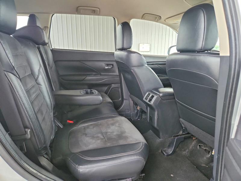 Продаж на аукціоні авто 2020 Mitsubishi Outlander, vin: JA4AZ3A38LZ044178, номер лоту: 62937126