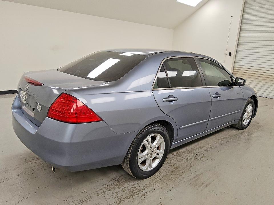 2007 Honda Accord მანქანა იყიდება აუქციონზე, vin: 1HGCM56317A052324, აუქციონის ნომერი: 59290766