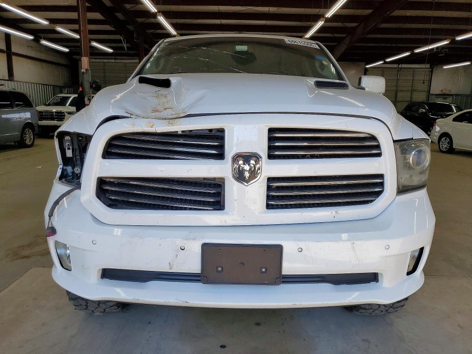 Продажа на аукционе авто 2015 Ram 1500, vin: 1C6RR6MT1FS703454, номер лота: 60615566