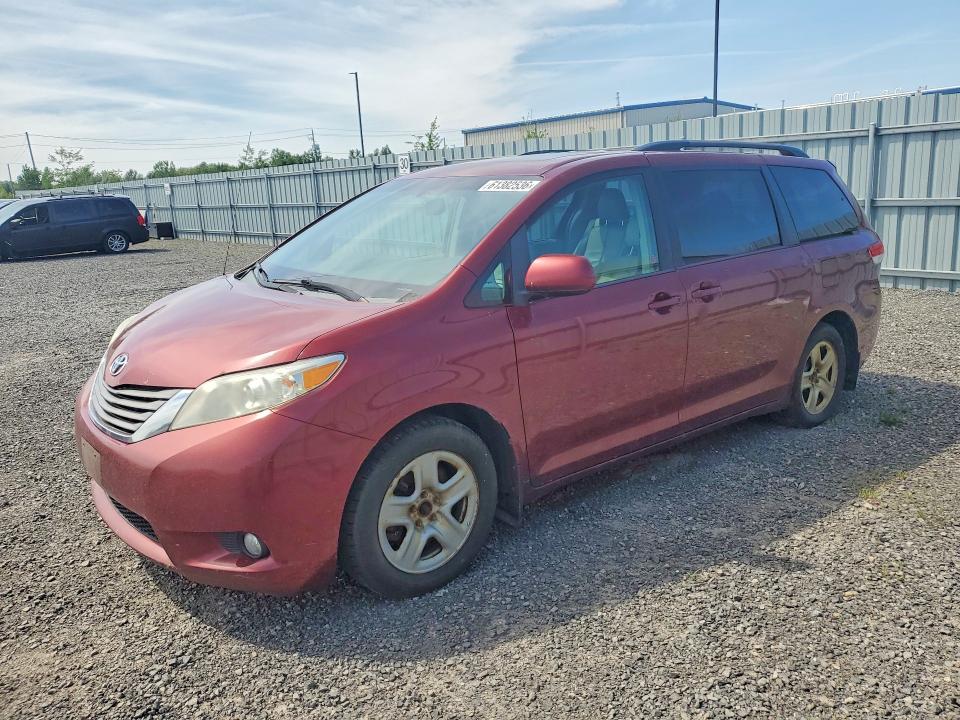 Продаж на аукціоні авто 2014 Toyota Sienna, vin: 5TDDK3DC7ES075347, номер лоту: 61382536