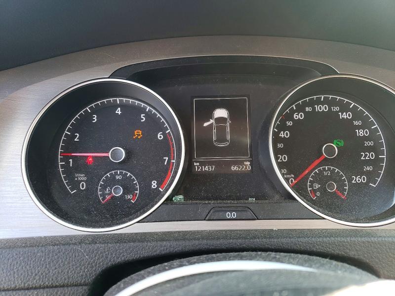 61841276 :رقم المزاد ، 3VW217AU4FM074136 vin ، 2015 Volkswagen Golf مزاد بيع