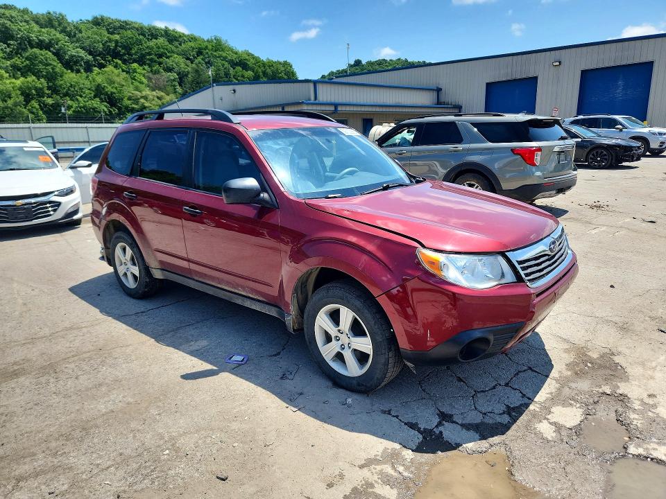 59702206 :رقم المزاد ، JF2SH6BC0AH795339 vin ، 2010 Subaru Forester مزاد بيع