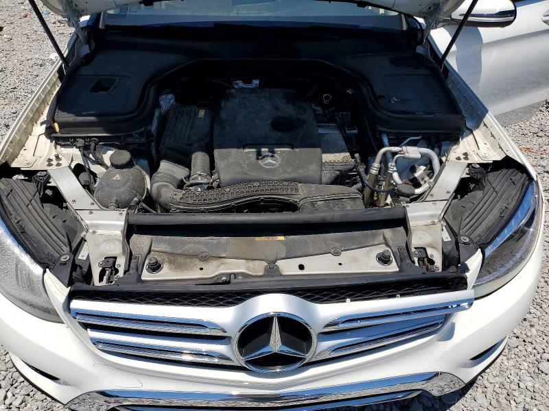60207696 :رقم المزاد ، WDC0G4KB4HV002490 vin ، 2017 Mercedes-benz Glc مزاد بيع