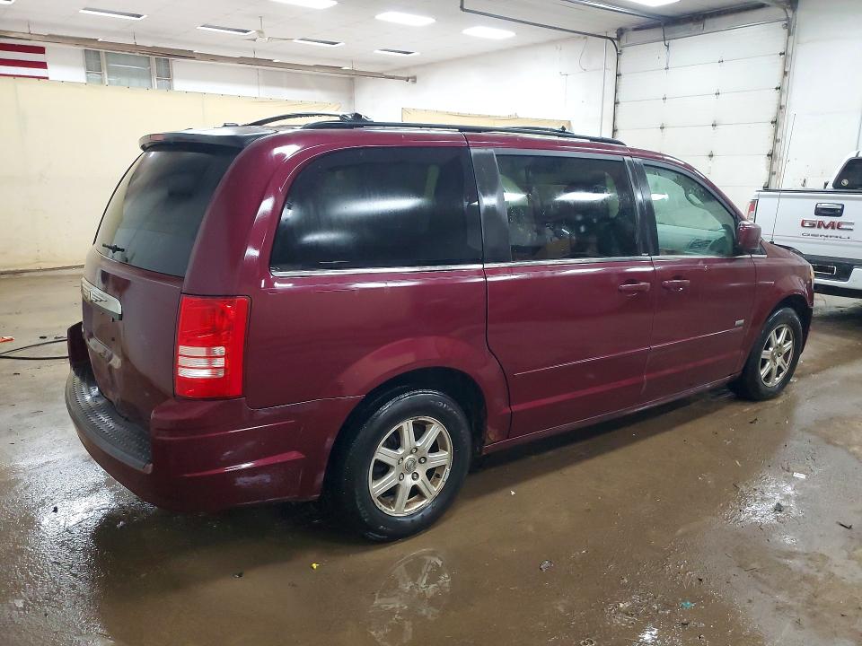 Продажа на аукционе авто 2008 Chrysler Town & Country, vin: 2A8HR54P58R783145, номер лота: 61303356