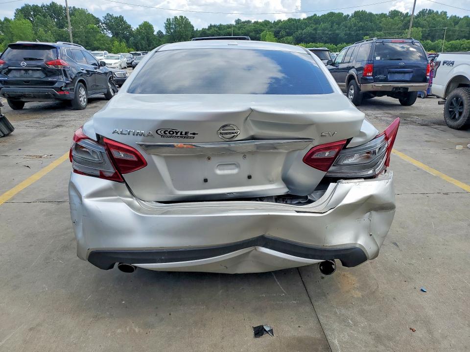 Продаж на аукціоні авто 2018 Nissan Altima, vin: 1N4AL3AP3JC124780, номер лоту: 61131446