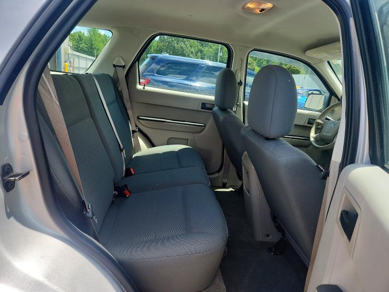2009 Ford Escape მანქანა იყიდება აუქციონზე, vin: 1FMCU02779KD08243, აუქციონის ნომერი: 60929026