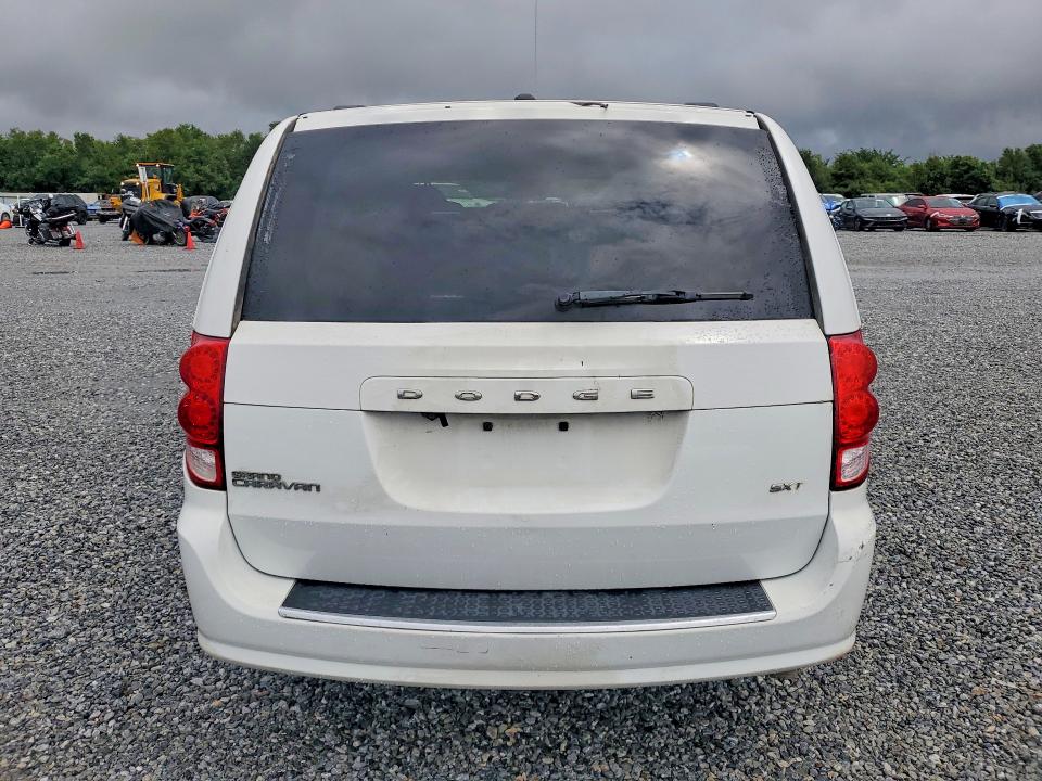 59182936 :رقم المزاد ، 2C4RDGCG3LR207215 vin ، 2020 Dodge Grand Caravan مزاد بيع