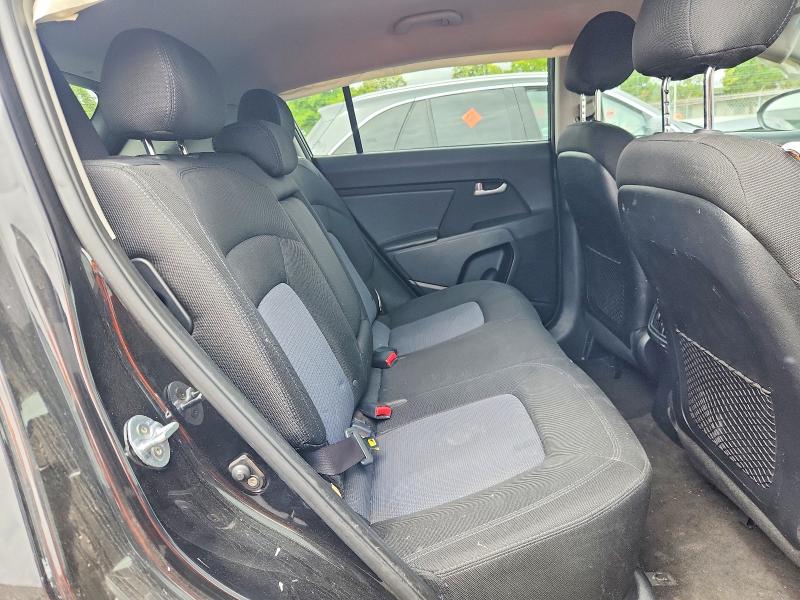 73344065 :رقم المزاد ، KNDPBCAC6G7875796 vin ، 2016 Kia Sportage مزاد بيع