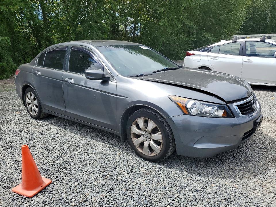 60476856 :رقم المزاد ، JHMCP26838C054256 vin ، 2008 Honda Accord مزاد بيع