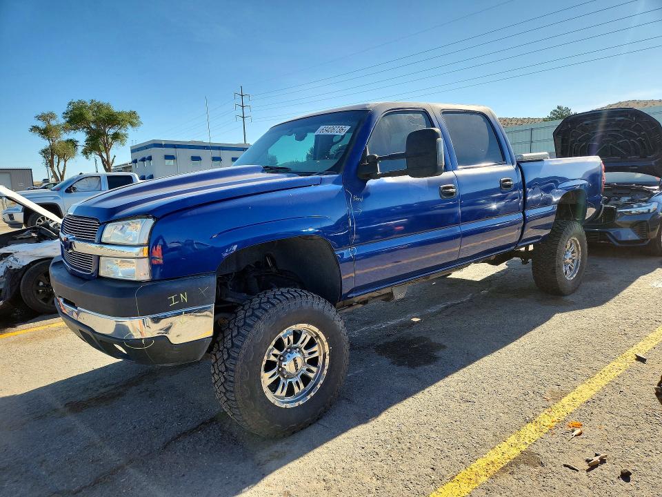 Auction sale of the 2004 Chevrolet Silverado, vin: 1GCHK231X4F150004, lot number: 63406736