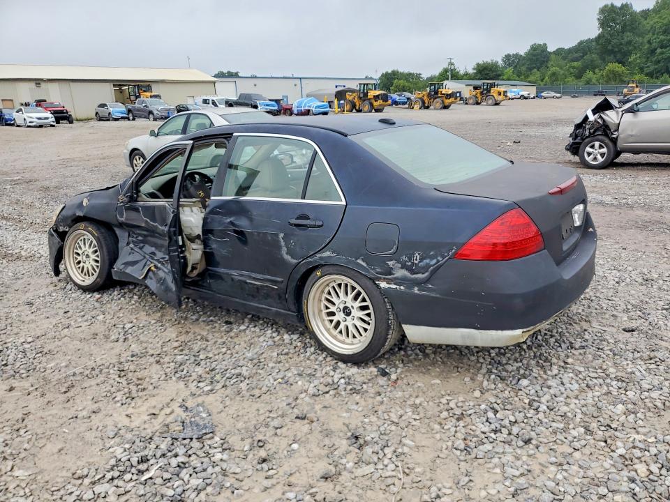 Продажа на аукционе авто 2006 Honda Accord, vin: 1HGCM65506A011660, номер лота: 61971526