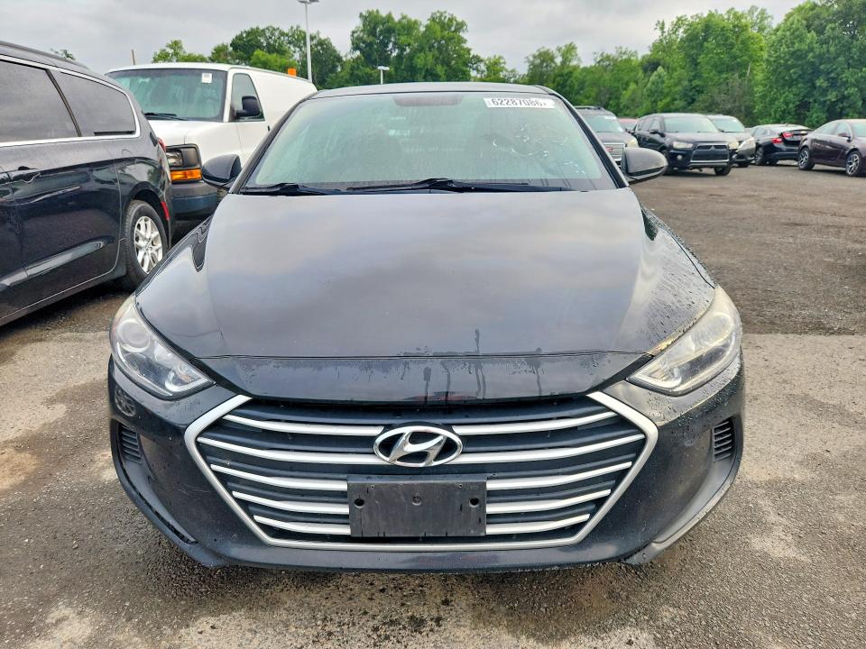 Продажа на аукционе авто 2018 Hyundai Elantra, vin: 5NPD74LF9JH278386, номер лота: 62287086