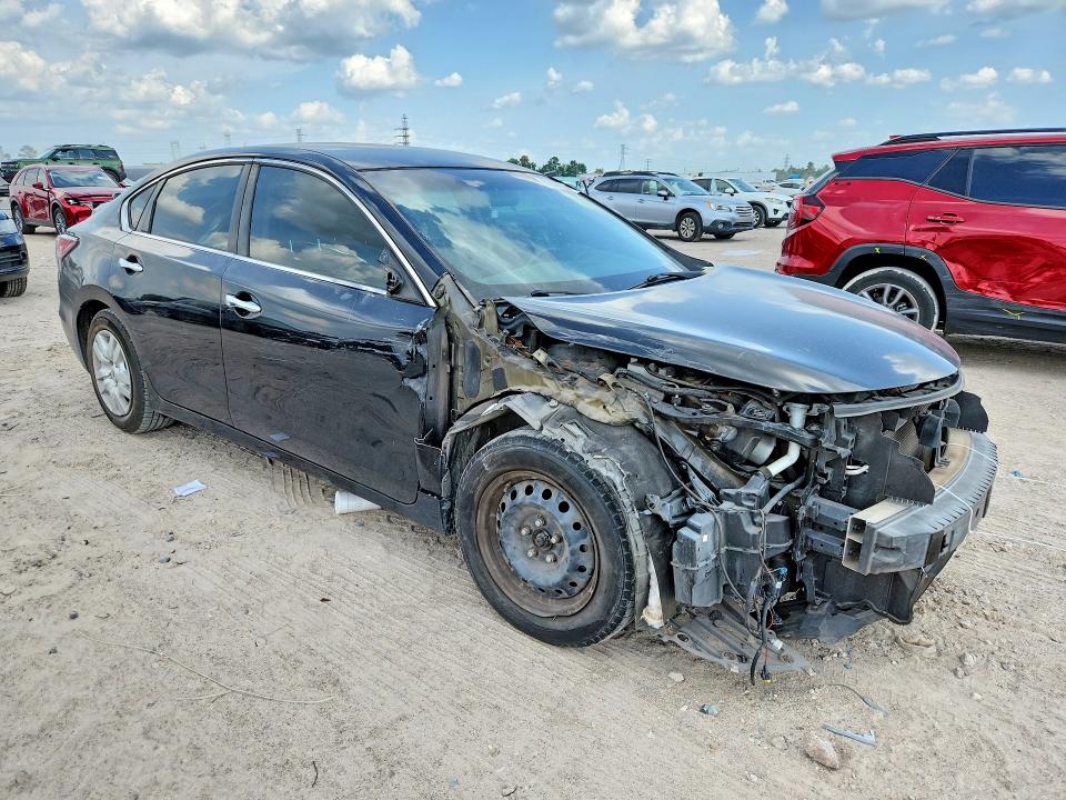 2015 Nissan Altima მანქანა იყიდება აუქციონზე, vin: 1N4AL3AP0FN886881, აუქციონის ნომერი: 62689236