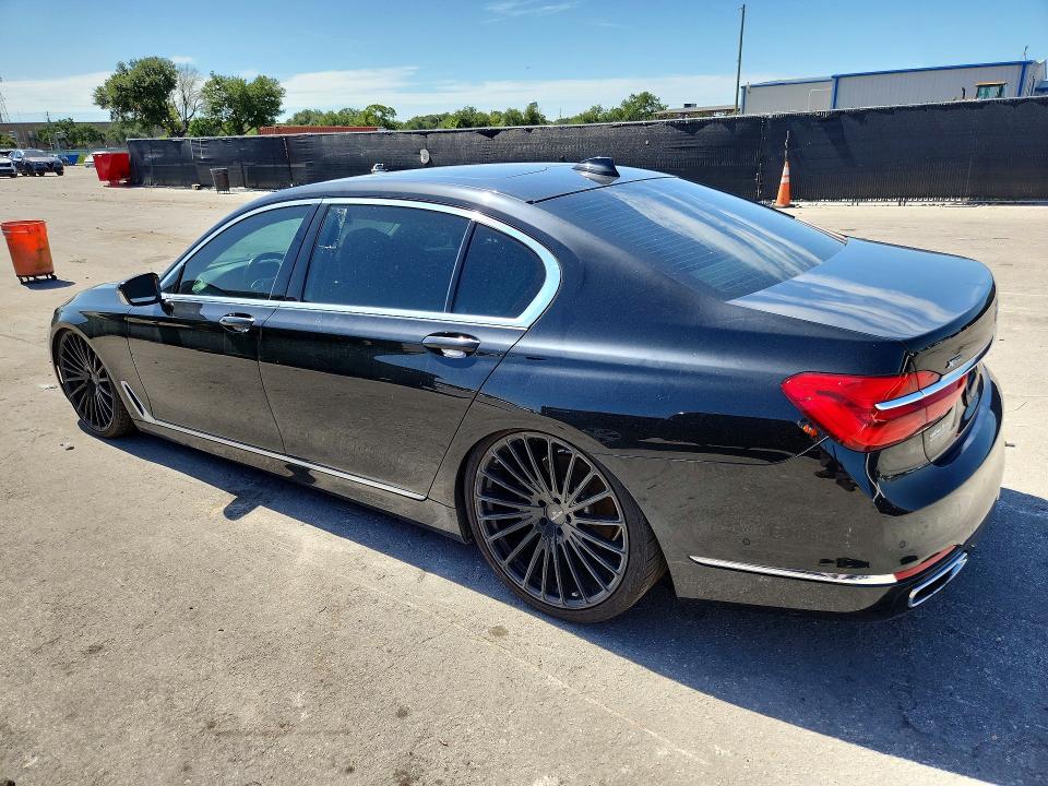 2016 Bmw 750 მანქანა იყიდება აუქციონზე, vin: WBA7F2C57GG419252, აუქციონის ნომერი: 60751596