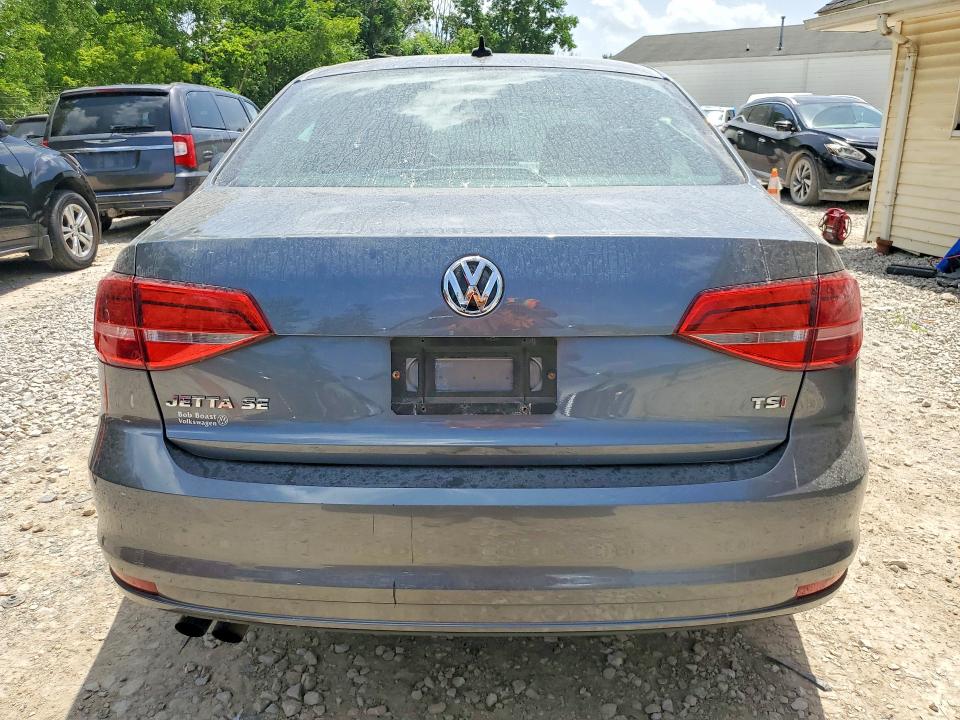 59606596 :رقم المزاد ، 3VWD07AJ8FM301460 vin ، 2015 Volkswagen Jetta مزاد بيع