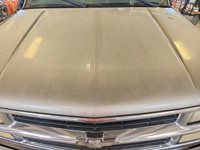 Продаж на аукціоні авто 1999 Chevrolet Suburban, vin: 1GNFK16R4XJ443652, номер лоту: 58874616