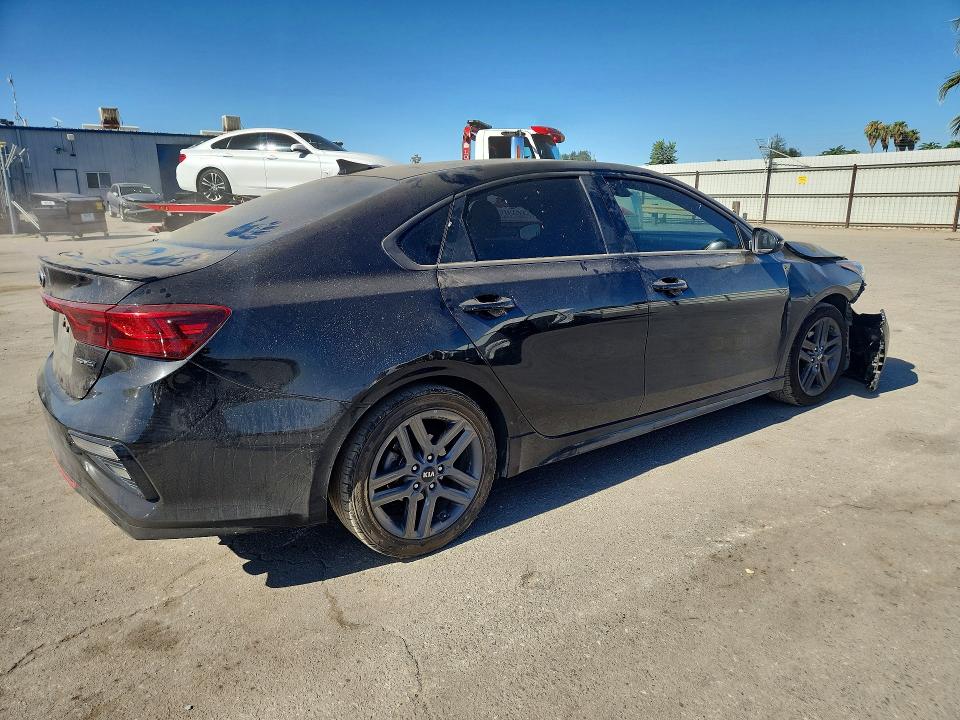 59180036 :رقم المزاد ، 3KPF34AD9ME350265 vin ، 2021 Kia Forte مزاد بيع