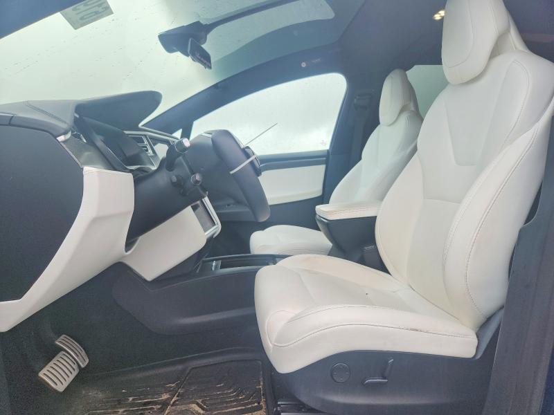 2017 Tesla Model X მანქანა იყიდება აუქციონზე, vin: 5YJXCBE40HF075999, აუქციონის ნომერი: 61919646