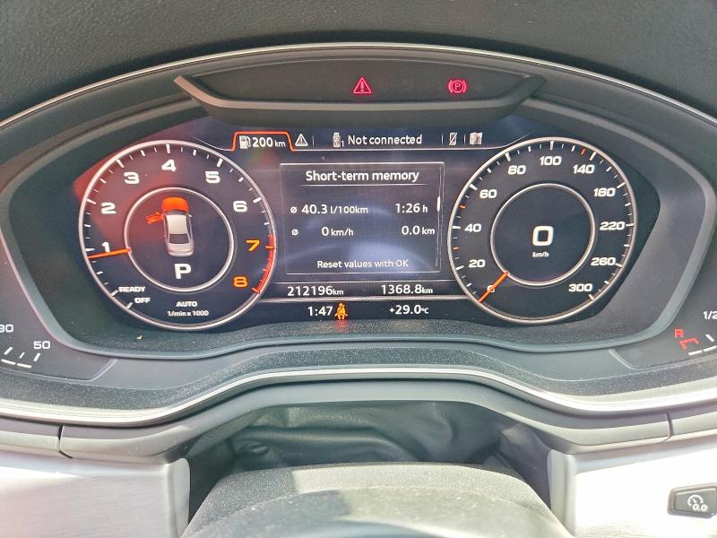 Продаж на аукціоні авто 2019 Audi A4, vin: WAUENAF43KA067872, номер лоту: 62111956