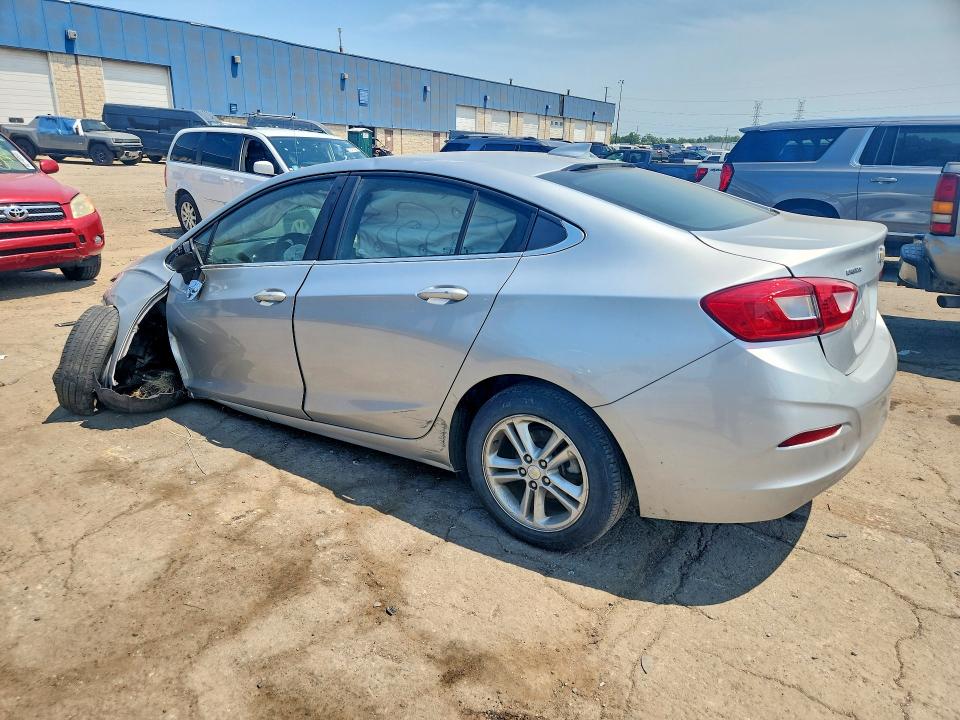 Продаж на аукціоні авто 2018 Chevrolet Cruze, vin: 1G1BE5SM0J7112399, номер лоту: 60584226