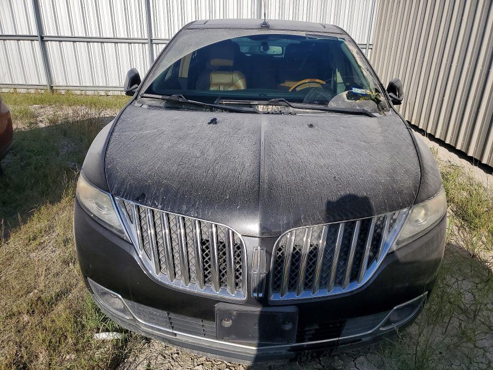 58122316 :رقم المزاد ، 2LMDJ6JK9DBL30242 vin ، 2013 Lincoln Mkx مزاد بيع