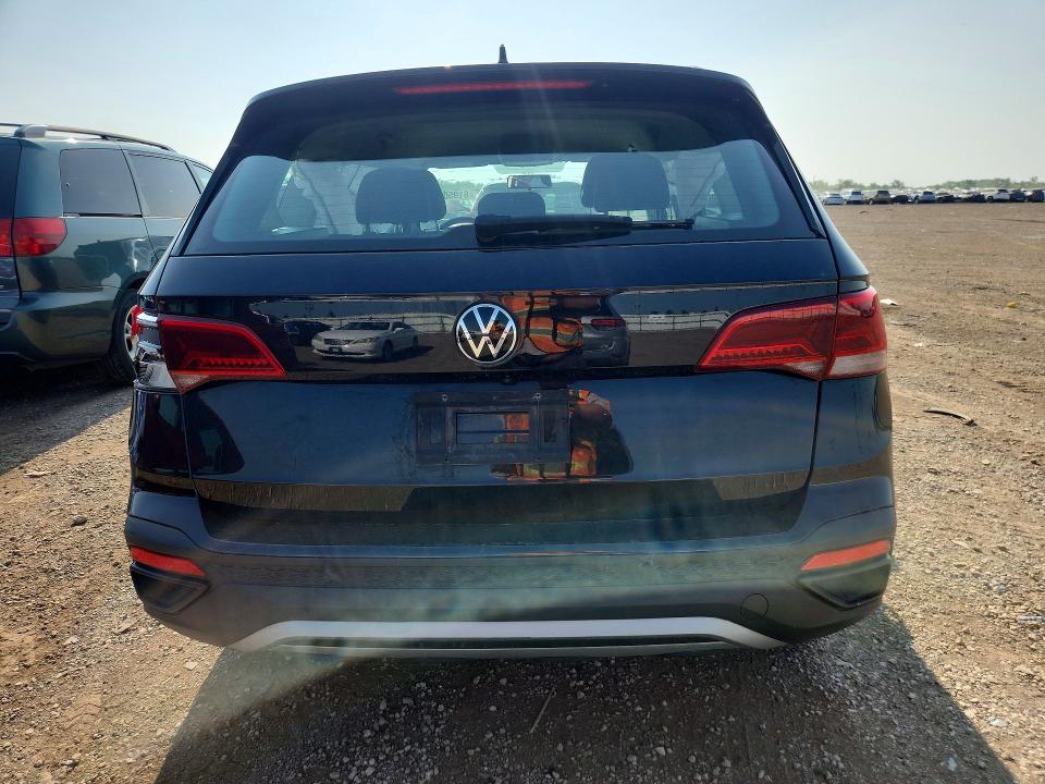 2022 Volkswagen Taos მანქანა იყიდება აუქციონზე, vin: 3VVAX7B29NM081996, აუქციონის ნომერი: 61950436