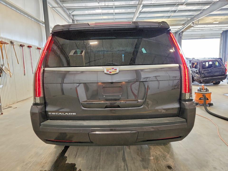 2016 Cadillac Escalade მანქანა იყიდება აუქციონზე, vin: 1GYS4BKJ9GR429412, აუქციონის ნომერი: 62119416