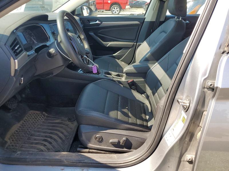 60789036 :رقم المزاد ، 3VWC57BU3MM033095 vin ، 2021 Volkswagen Jetta مزاد بيع