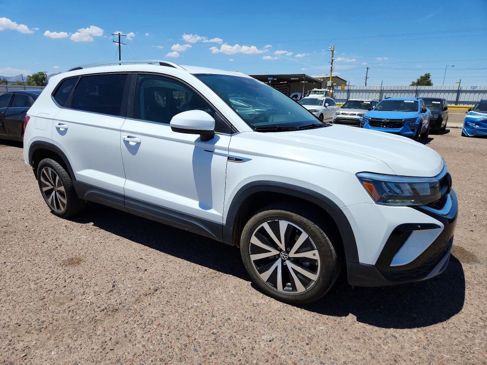 2024 Volkswagen Taos მანქანა იყიდება აუქციონზე, vin: 3VVSX7B24RM070088, აუქციონის ნომერი: 62329876