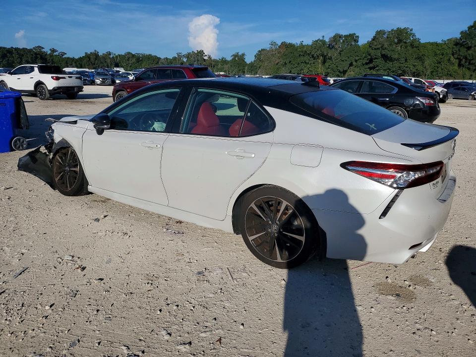 2019 Toyota Camry მანქანა იყიდება აუქციონზე, vin: 4T1B61HK6KU159762, აუქციონის ნომერი: 59794376