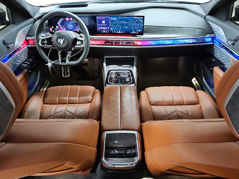 Продаж на аукціоні авто 2023 Bmw 760, vin: WBA33EJ01PCN17880, номер лоту: 61731086