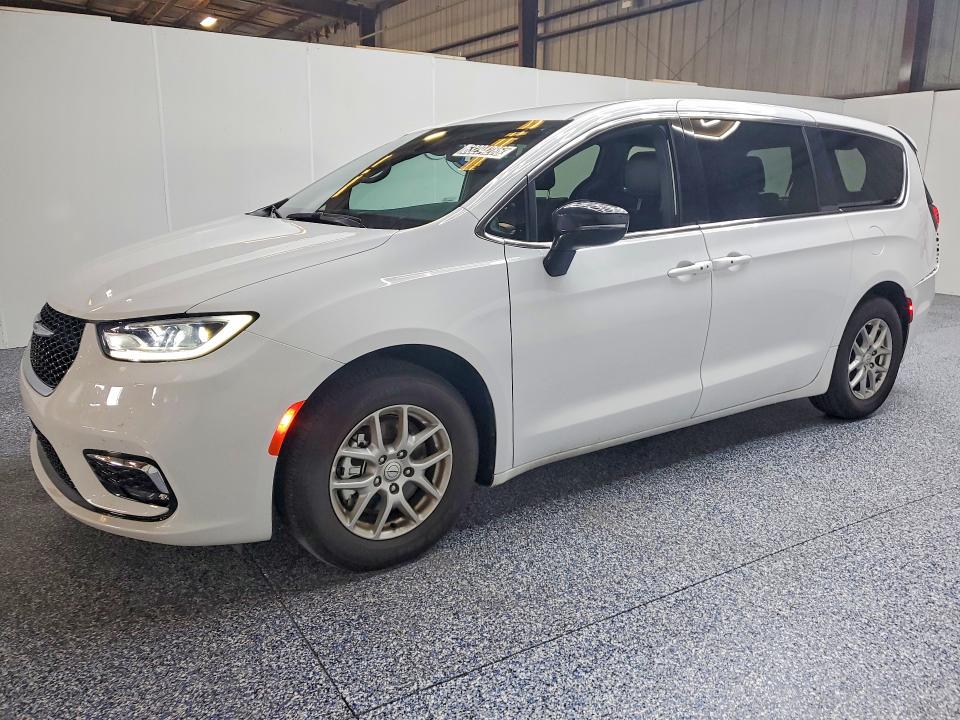 Aukcja sprzedaży 2026 Chrysler Pacifica, vin: 2C4RC1BG6TR239643, numer aukcji: 63294286