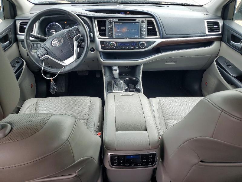 62963696 :رقم المزاد ، 5TDDKRFH0FS102482 vin ، 2015 Toyota Highlander مزاد بيع