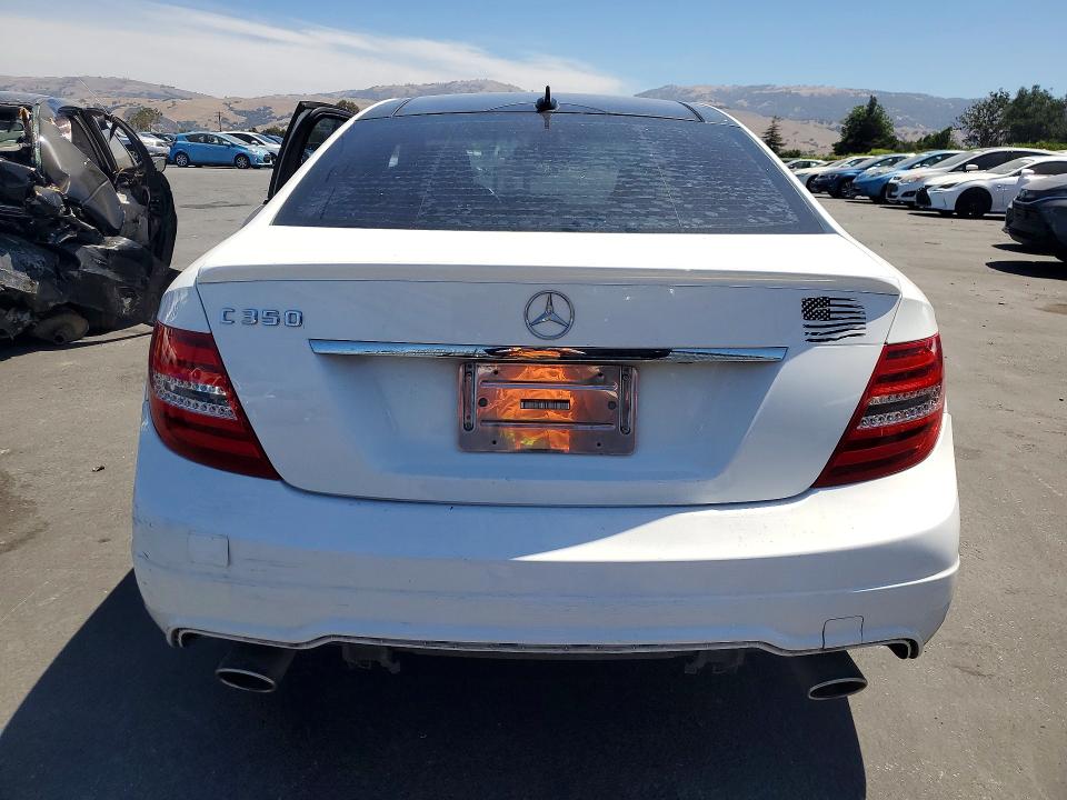 59648116 :رقم المزاد ، WDDGJ5HB8EG274940 vin ، 2014 Mercedes-benz C مزاد بيع