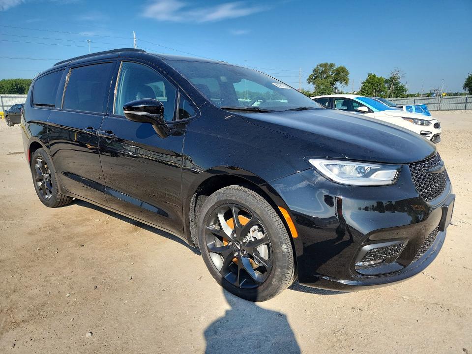 Aukcja sprzedaży 2024 Chrysler Pacifica, vin: 2C4RC3BG4RR134832, numer aukcji: 61421766