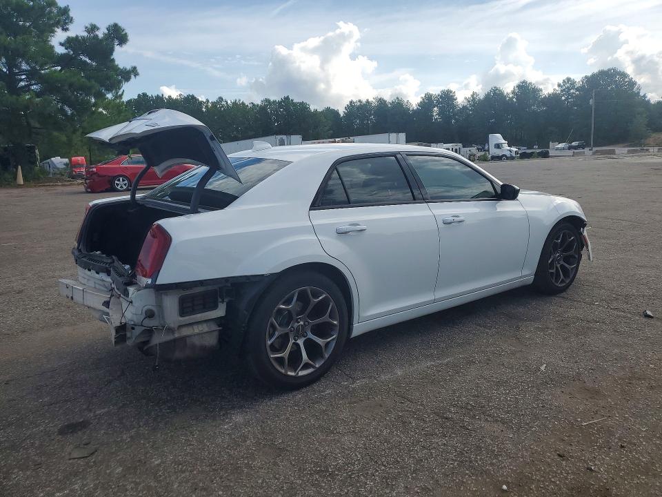 60615556 :رقم المزاد ، 2C3CCAAG3JH279063 vin ، 2018 Chrysler 300 مزاد بيع