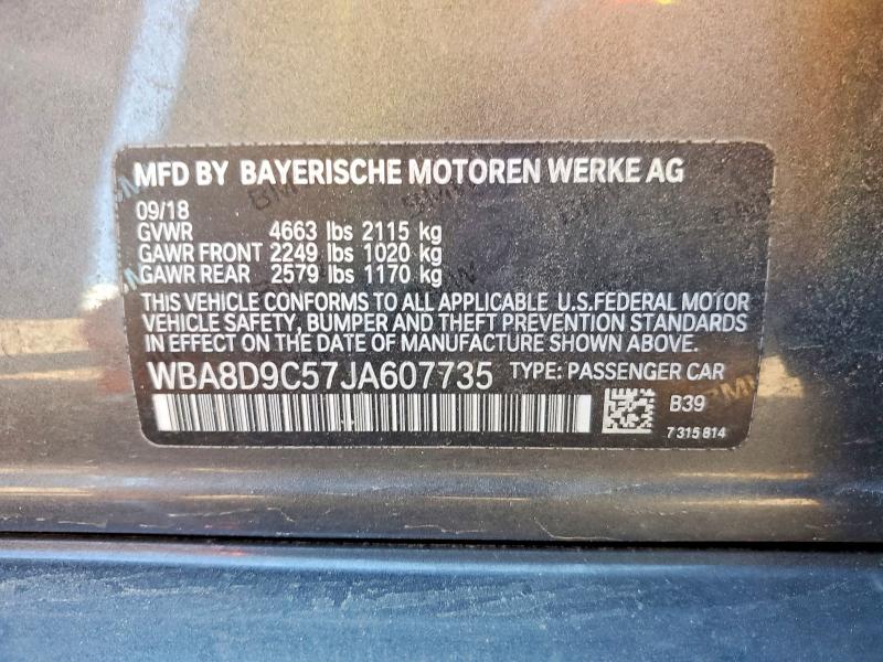 59711386 :رقم المزاد ، WBA8D9C57JA607735 vin ، 2018 Bmw 330 مزاد بيع