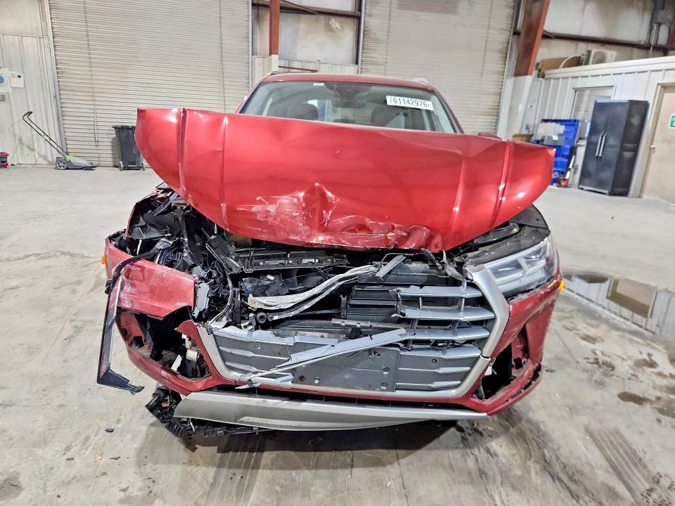 61142976 :رقم المزاد ، WA1BNAFY6J2022629 vin ، 2018 Audi Q5 مزاد بيع