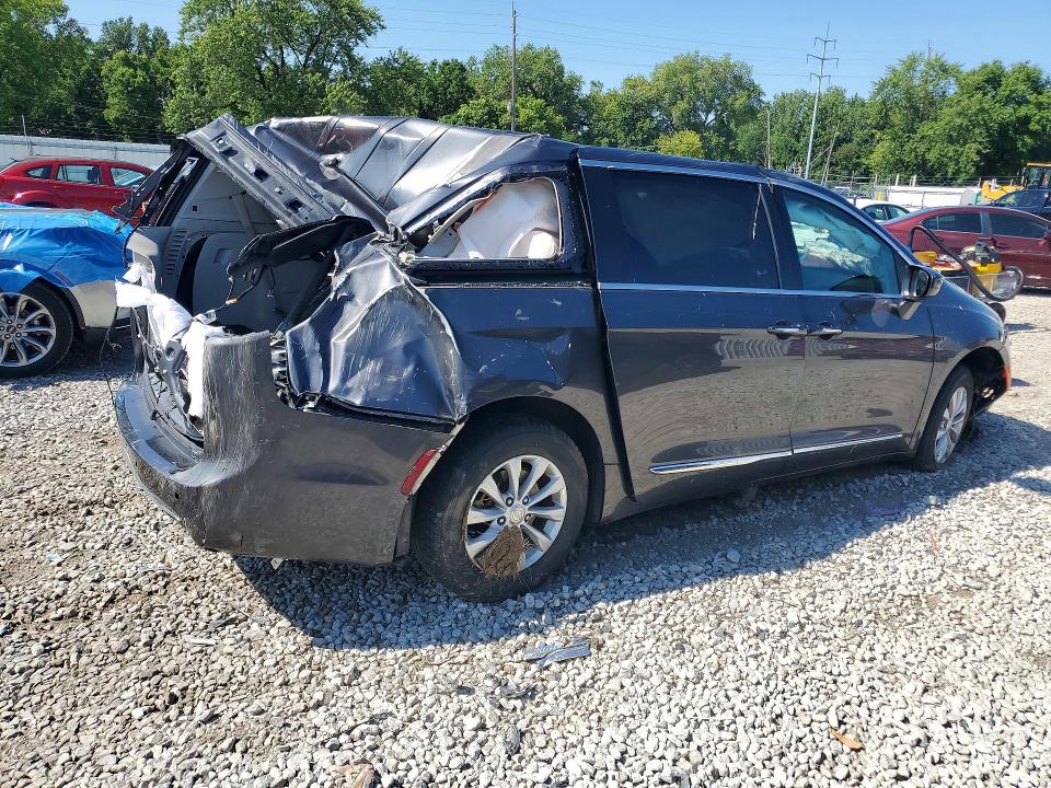 62272596 :رقم المزاد ، 2C4RC1BG9HR762453 vin ، 2017 Chrysler Pacifica مزاد بيع