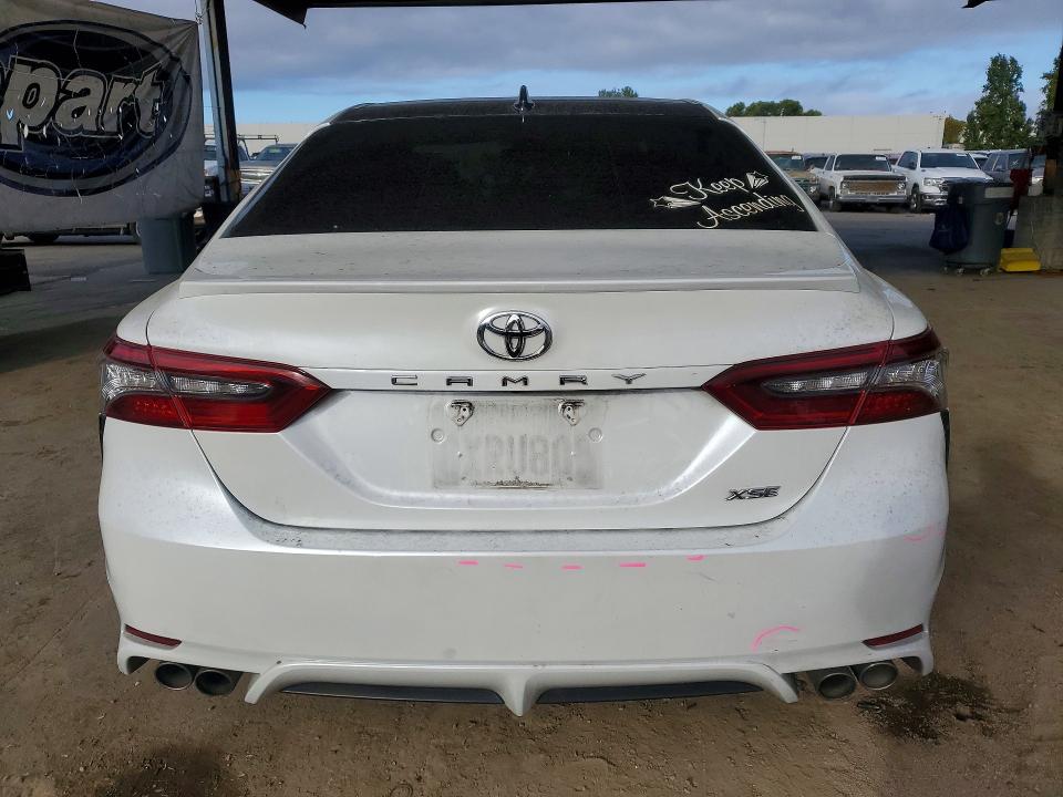 Продажа на аукционе авто 2021 Toyota Camry, vin: 4T1K61AKXMU609135, номер лота: 62522826