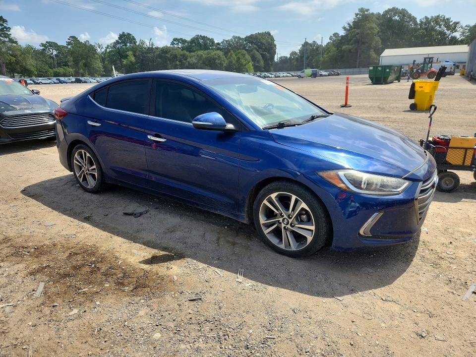 62402056 :رقم المزاد ، 5NPD84LF4HH060623 vin ، 2017 Hyundai Elantra مزاد بيع
