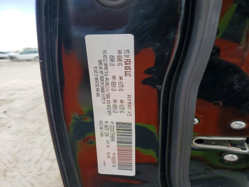61684036 :رقم المزاد ، 2C3CDXCT5FH826402 vin ، 2015 Dodge Charger مزاد بيع