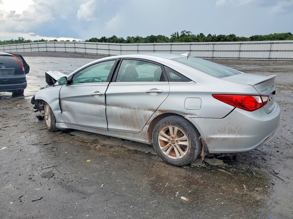 62170016 :رقم المزاد ، 5NPEB4AC9DH743426 vin ، 2013 Hyundai Sonata مزاد بيع