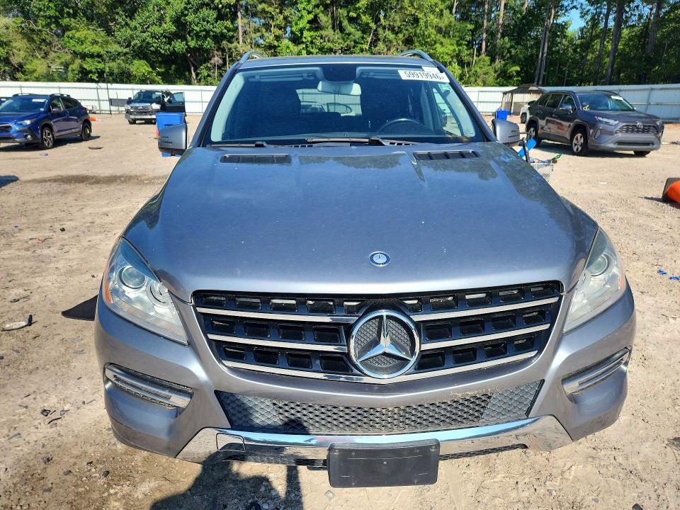 2013 Mercedes-benz Ml მანქანა იყიდება აუქციონზე, vin: 4JGDA5HB7DA212097, აუქციონის ნომერი: 59919946